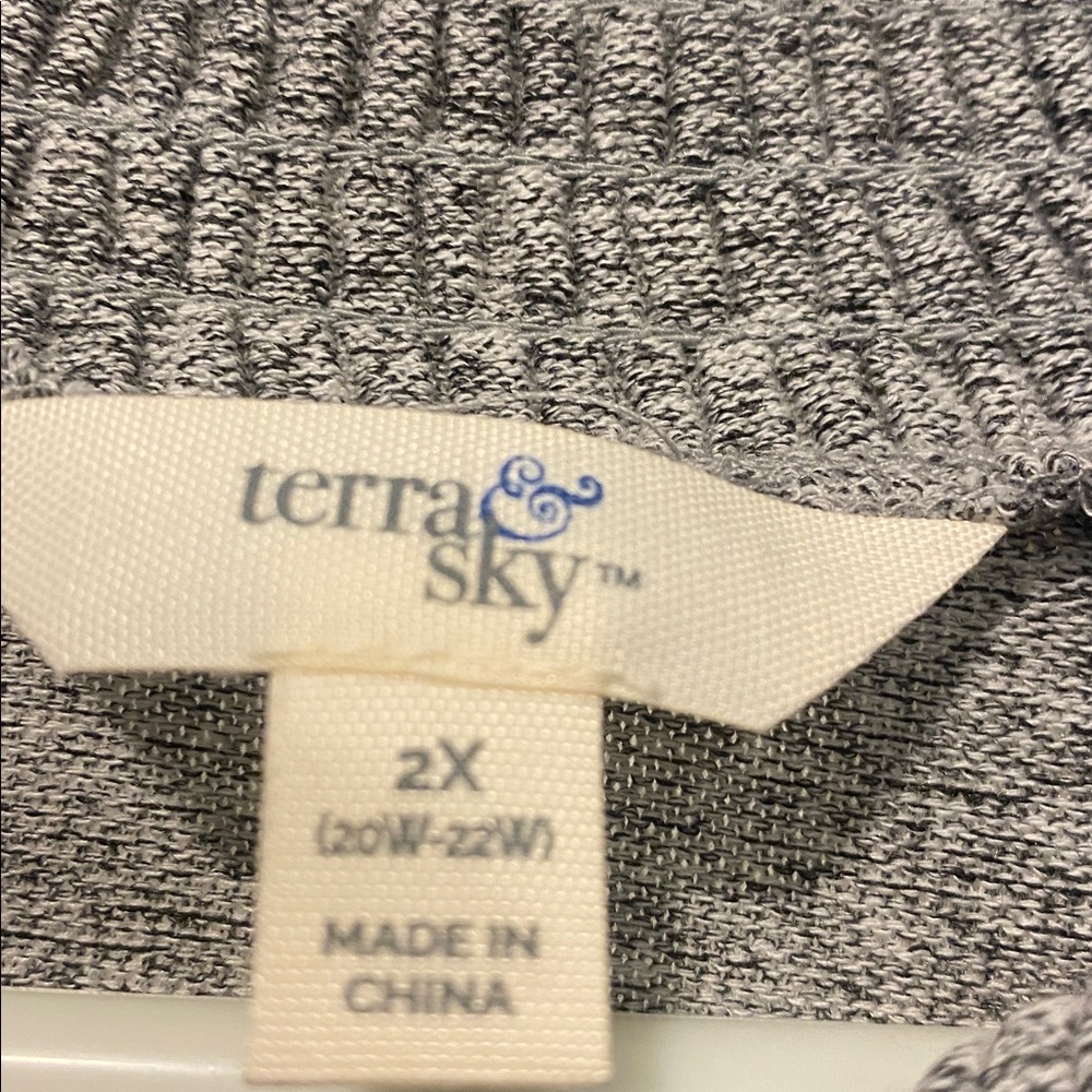 Terra&Sky size 2X (20-22W)top new With Tags - Picture 2 of 4